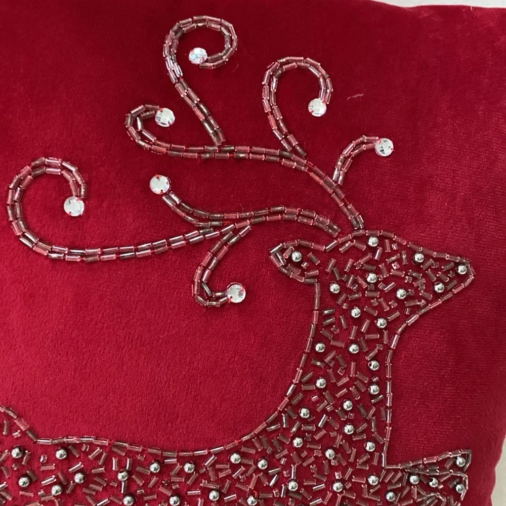 Red‎ Velvet Beaded Christmas Bling Rhinestone Reindeer pillow 13 x13